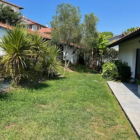 Vila Villa Urrugne, 5 Pieces, 8 Personnes - Fr-1-239-1025 *